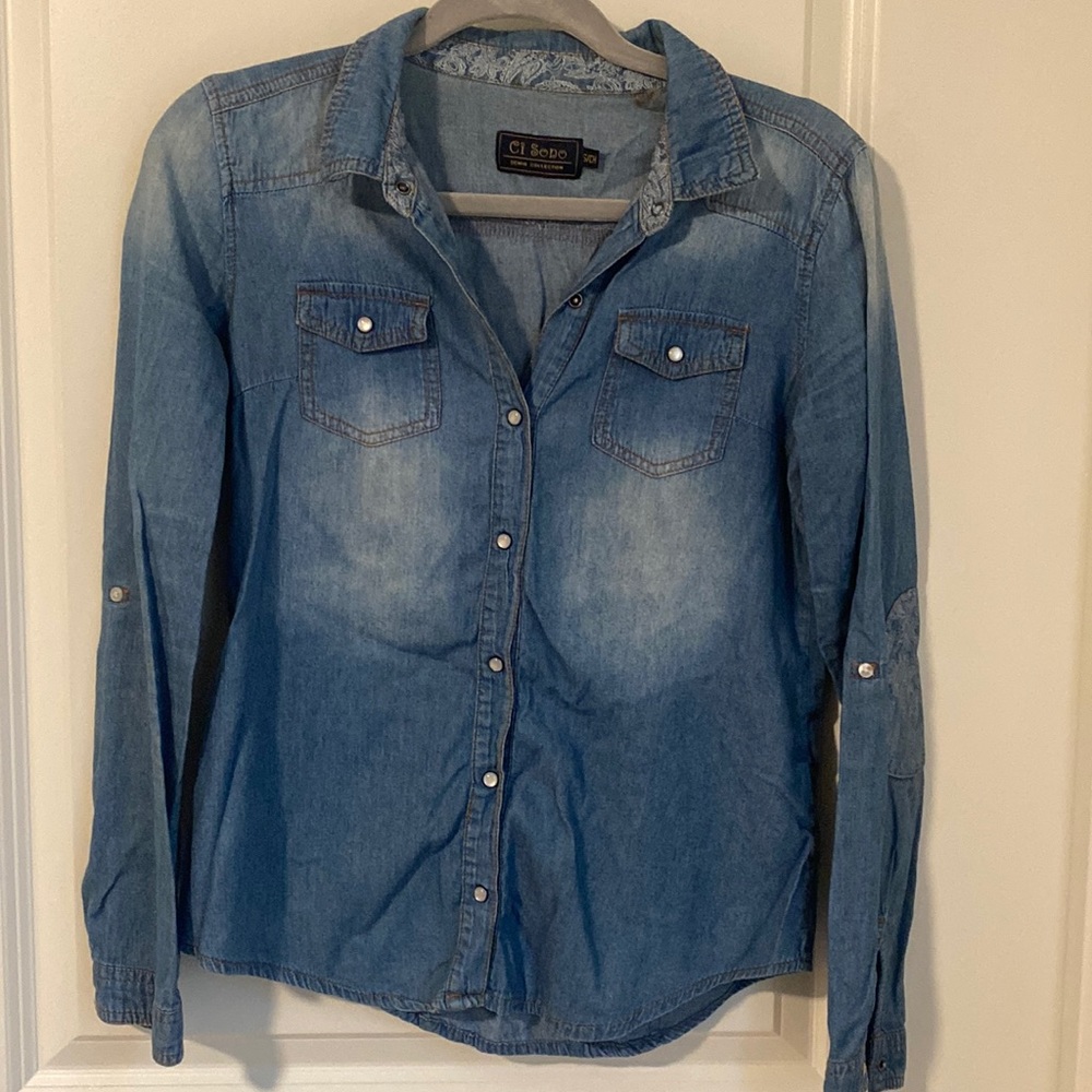 Women’s denim button up shirt